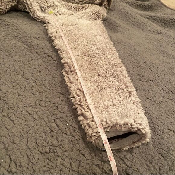 Simply Southern Sherpa Size Small - Picture 12 of 12